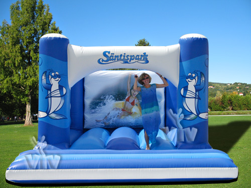 Santispark open-top inflatable bounce
