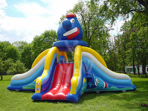 Drop-shaped inflatable slide